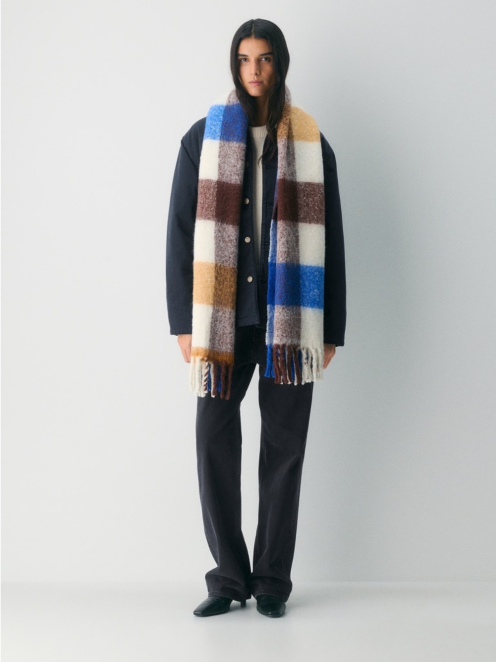 Wilfred Aritzia Checked Scarf in Blue, Brown & Cream